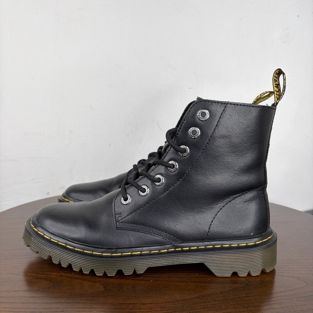 Dr. Martens Luana Boots Women's 8 Black Leather Combat Lace Up 7 Eye Grunge Punk